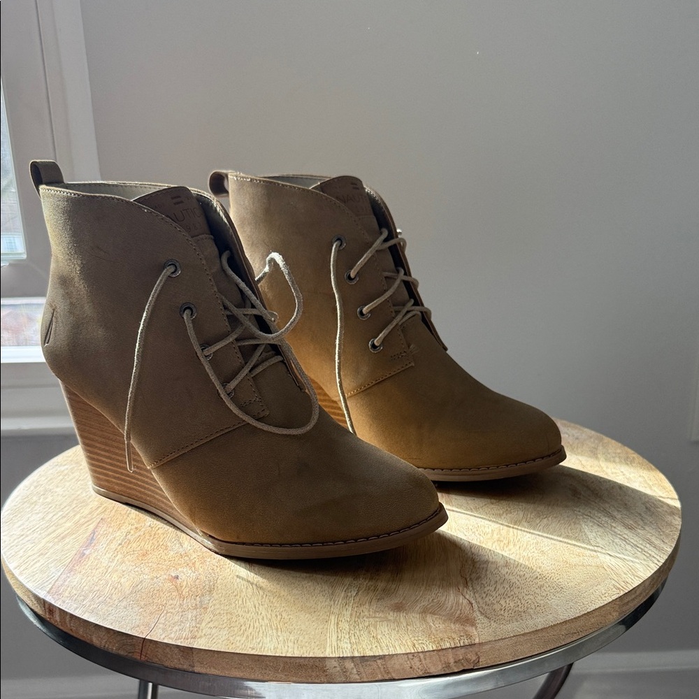 Women's Tan Wedge Ankle Boots